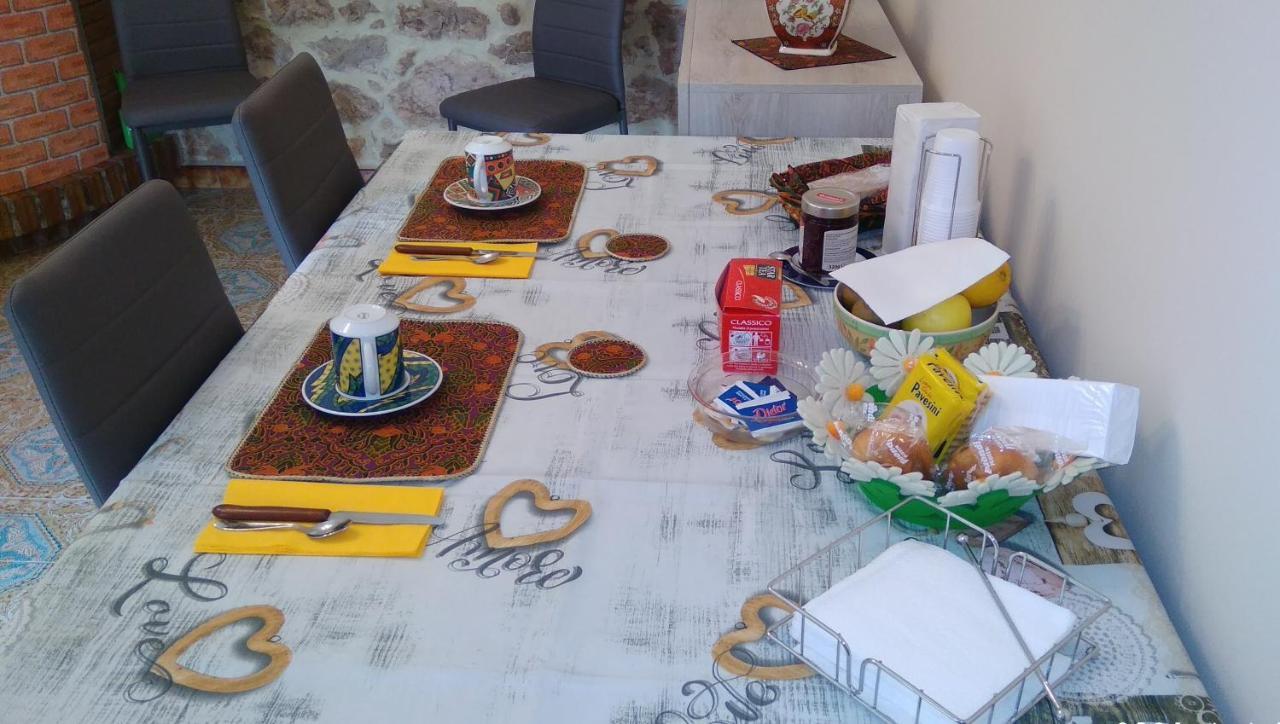 La Casina Gialla Villa Veroli Eksteriør billede